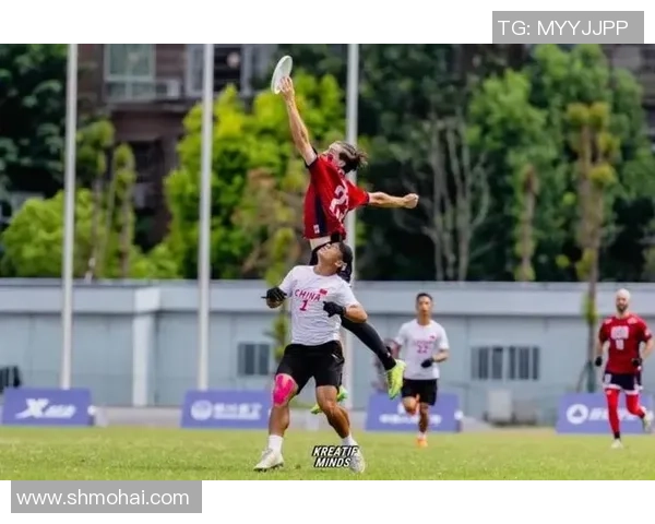 上海飞盘队边路渗透战术革新探索与实践分析 上海飞盘队边路渗透战术革新探索与实践分析