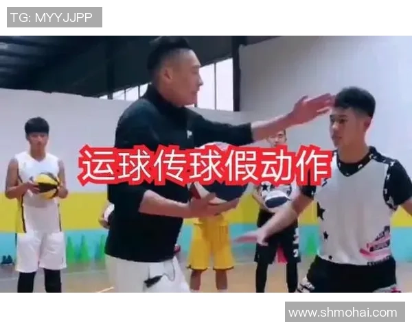 掌握足球假动作过人技巧提升你的球场魅力与技术水平