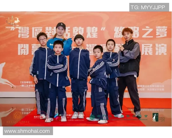 街舞梦想之路：探寻北京街舞队的拼搏与成长故事