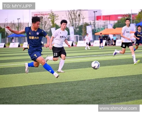 邵佳足球：探索青少年足球发展的新路径与未来潜力